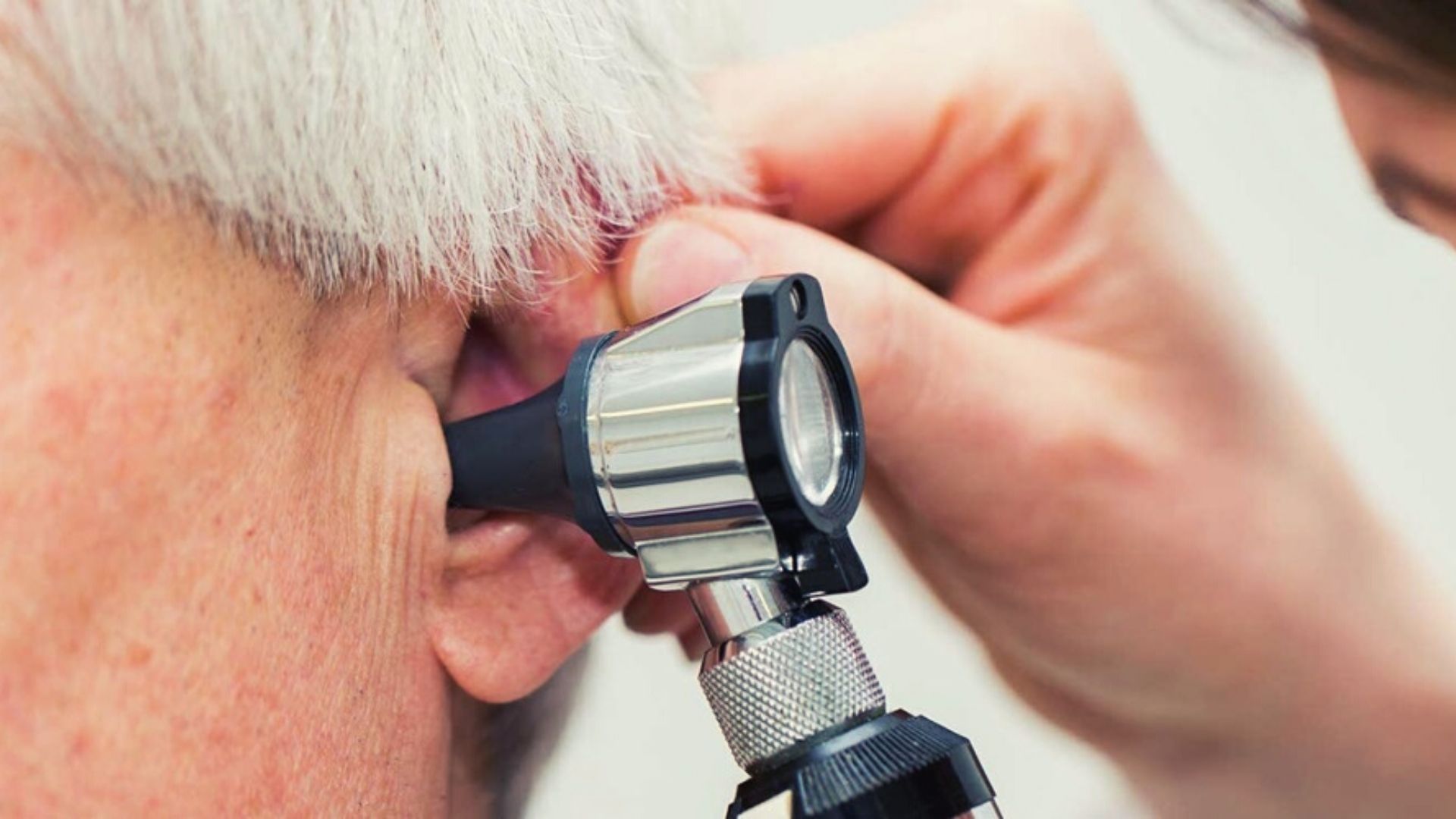 Precautions To be Taken To Prevent Hearing Loss